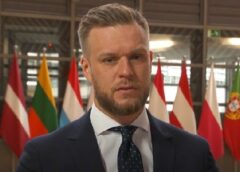Ngoại trưởng Litva kêu gọi EU đoàn kết chống lại Bắc Kinh