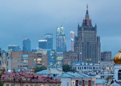 ‘Ăn miếng trả miếng’ – Ukraina tấn công Mát-xcơ-va sau khi Nga tấn công Kyiv