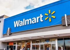 Walmart thông báo đóng cửa tất cả các trung tâm y tế tại Mỹ