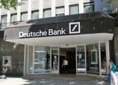 Nga ra lệnh tịch thu tài sản của ngân hàng Đức