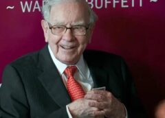 Warren Buffett: Khoảng cách giàu nghèo lớn là kết quả tất yếu trong nền kinh tế thị trường