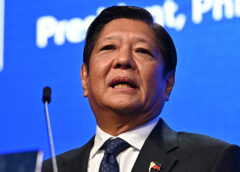 Đụng độ với tàu Trung Quốc, Tổng thống Philippines nói sẽ không lùi bước, nhưng cũng sẽ không bao giờ gây chiến
