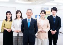 Công ty Nhật Bản cho phép nhân viên trẻ tự chọn sếp