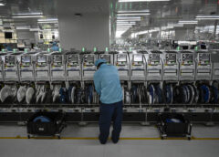 Lĩnh vực sản xuất của Trung Quốc tiếp tục thu hẹp trong tháng 6