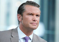 Ông Trump chọn ông Pete Hegseth làm Bộ trưởng Quốc phòng