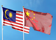 Ông Tập Cận Bình thăm Malaysia, chuyên gia cảnh báo: Cẩn thận rơi vào “bẫy nợ”