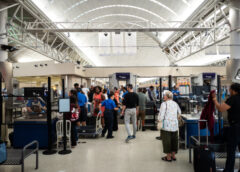 Mỹ dự định siết chặt miễn visa, yêu cầu khai lịch sử mạng xã hội trong 5 năm