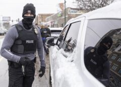 Mỹ mở chiến dịch truy quét trục xuất ‘lớn nhất lịch sử’