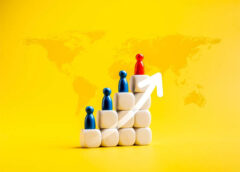 Việt Nam có 102,3 triệu dân năm 2025, tăng 1 triệu so với năm trước