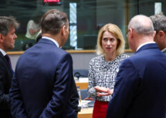 EU sắp họp khẩn sau lời đe dọa áp thuế của ông Trump