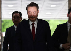 Cựu Tổng thống Hàn Quốc Yoon Suk-yeol bị tuyên án tù chung thân ở cấp sơ thẩm