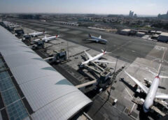 Hàng không toàn cầu hỗn loạn vì Trung Đông đóng cửa không phận