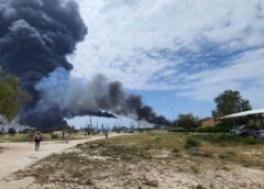 Cơ sở lọc dầu bị tấn công, Iran phóng tên lửa vào các nước vùng Vịnh