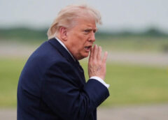Ông Trump nói ‘không vội’ chốt thỏa thuận với Iran