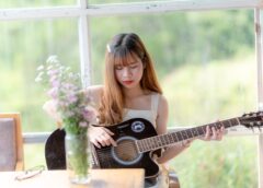 Tôi khóc nhé, được không?