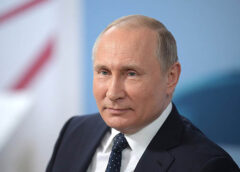 Ông Putin: Xung đột Ukraine đang tiến tới hồi kết, có thể gặp ông Zelensky
