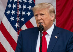 Ông Trump: Iran bắn rơi trực thăng Apache, Mỹ phải đáp trả