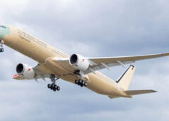 Máy bay chở khách có tầm bay xa nhất thế giới