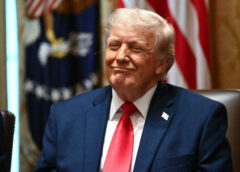 Ông Trump muốn gặp Lãnh tụ Tối cao Iran