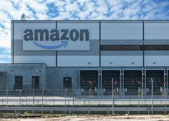 Amazon vượt Walmart, dẫn đầu bảng xếp hạng Fortune 500