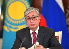 Tổng thống Kazakhstan trực tiếp kêu gọi ông Putin ngừng bắn, nối lại đàm phán